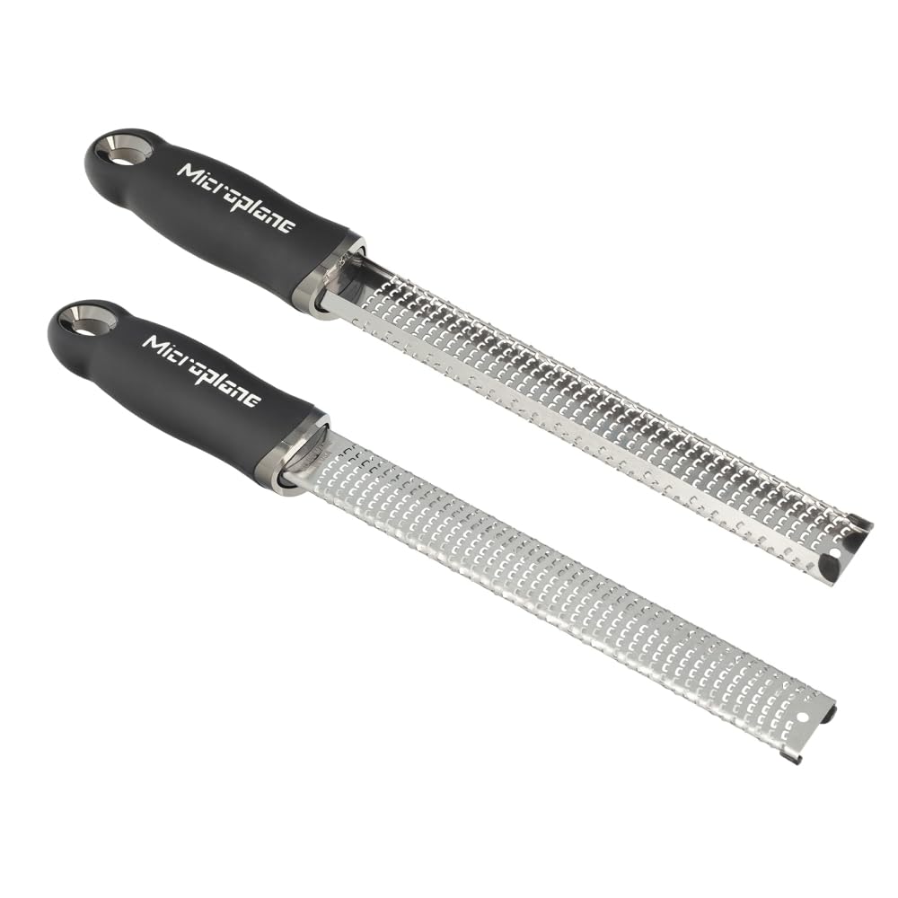 Microplane Zester Küchenreibe – Edelstahlreibe für Zitrusfrüchte, Käse & Gewürze